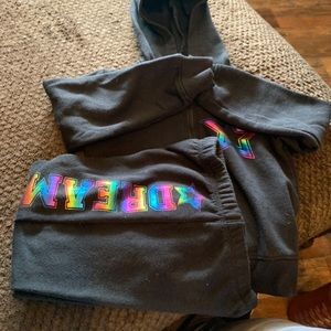 Little girls 2 piece outfit worn often size 5